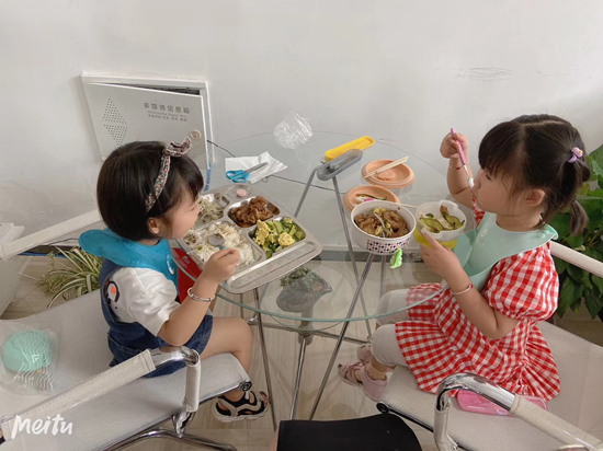 球盟会文创集团开展“关爱职工子女”暑期特别活动