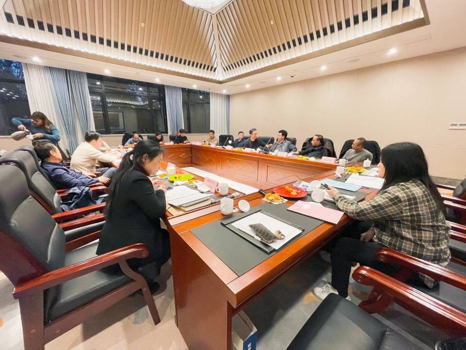  球盟会小贷参加市小贷协会三届十次常务理事会