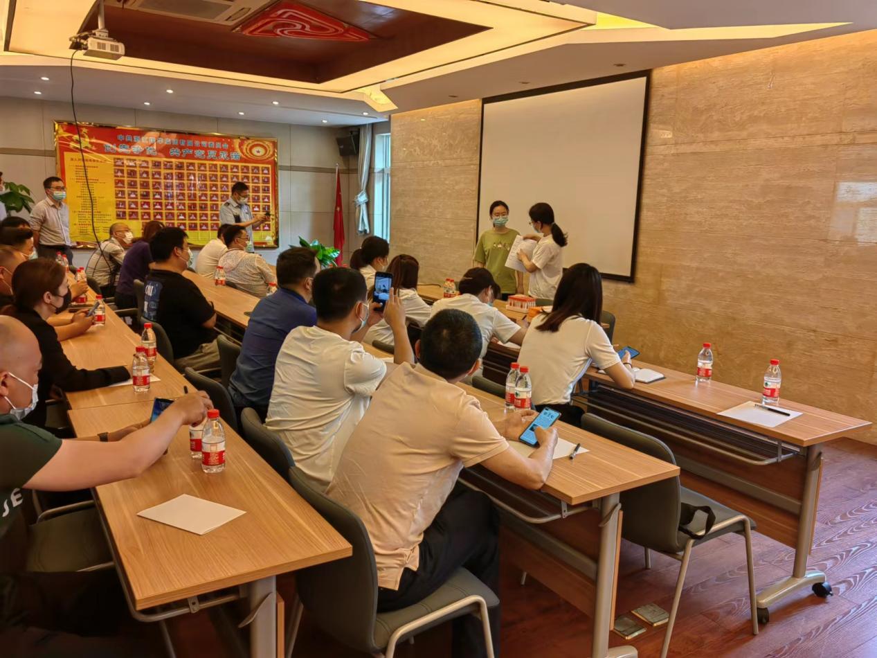 钱江商城参加环境及物品表面核酸检测采样技术培训