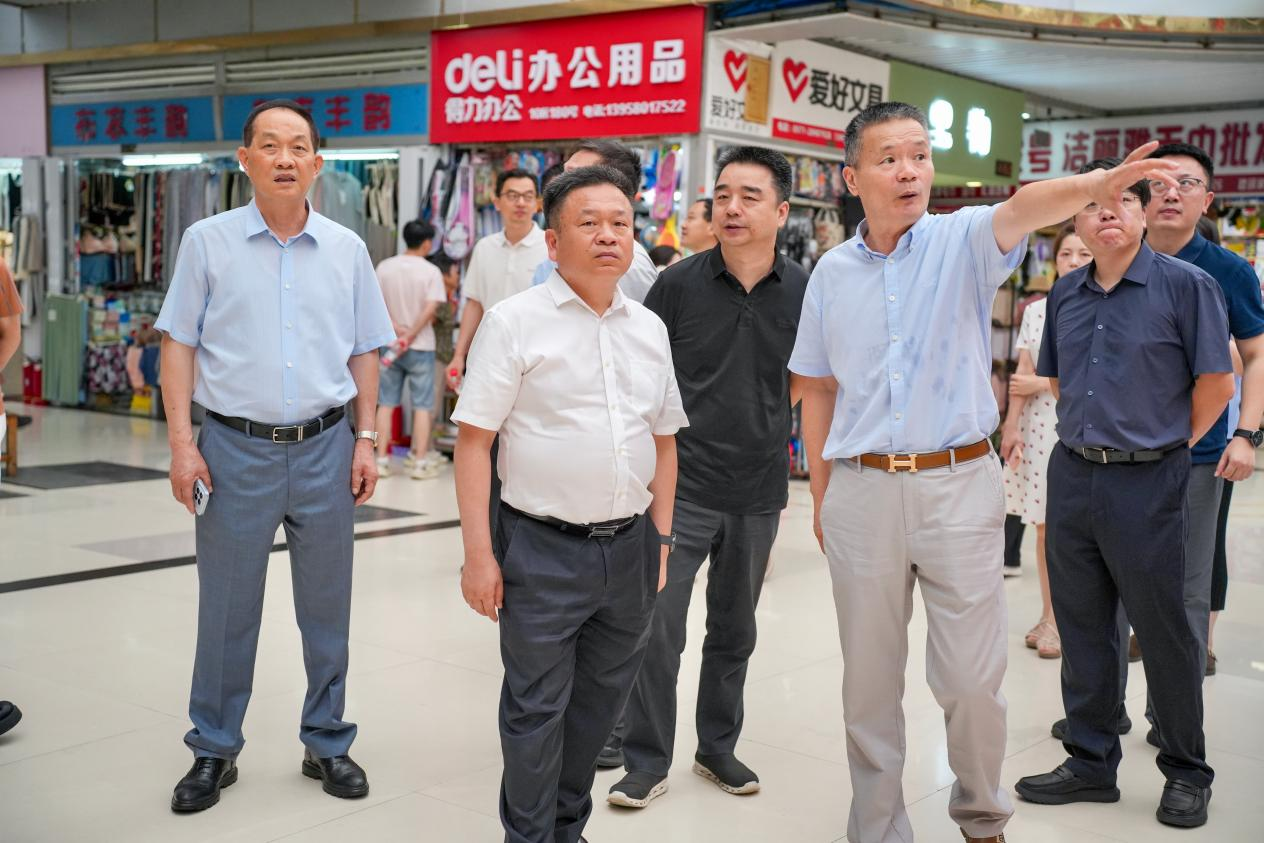 市商务局赴钱江商城 开展专业市场提升发展专题调研