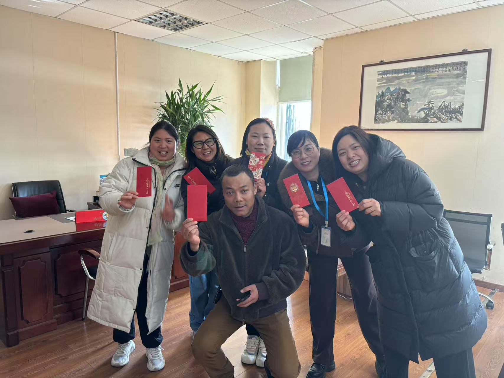 球盟会市场开门大吉 财源滚滚新启程