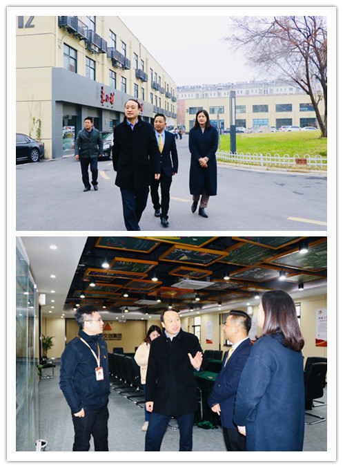 20200103庐阳区委常委、组织部长项贤勇莅临庐阳球盟会文创园调研党建工作 (1).jpg