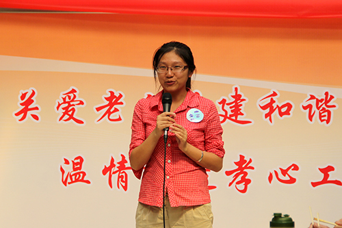 球盟会文创园党支部团委走访慰问七古登社区老人 (7).jpg