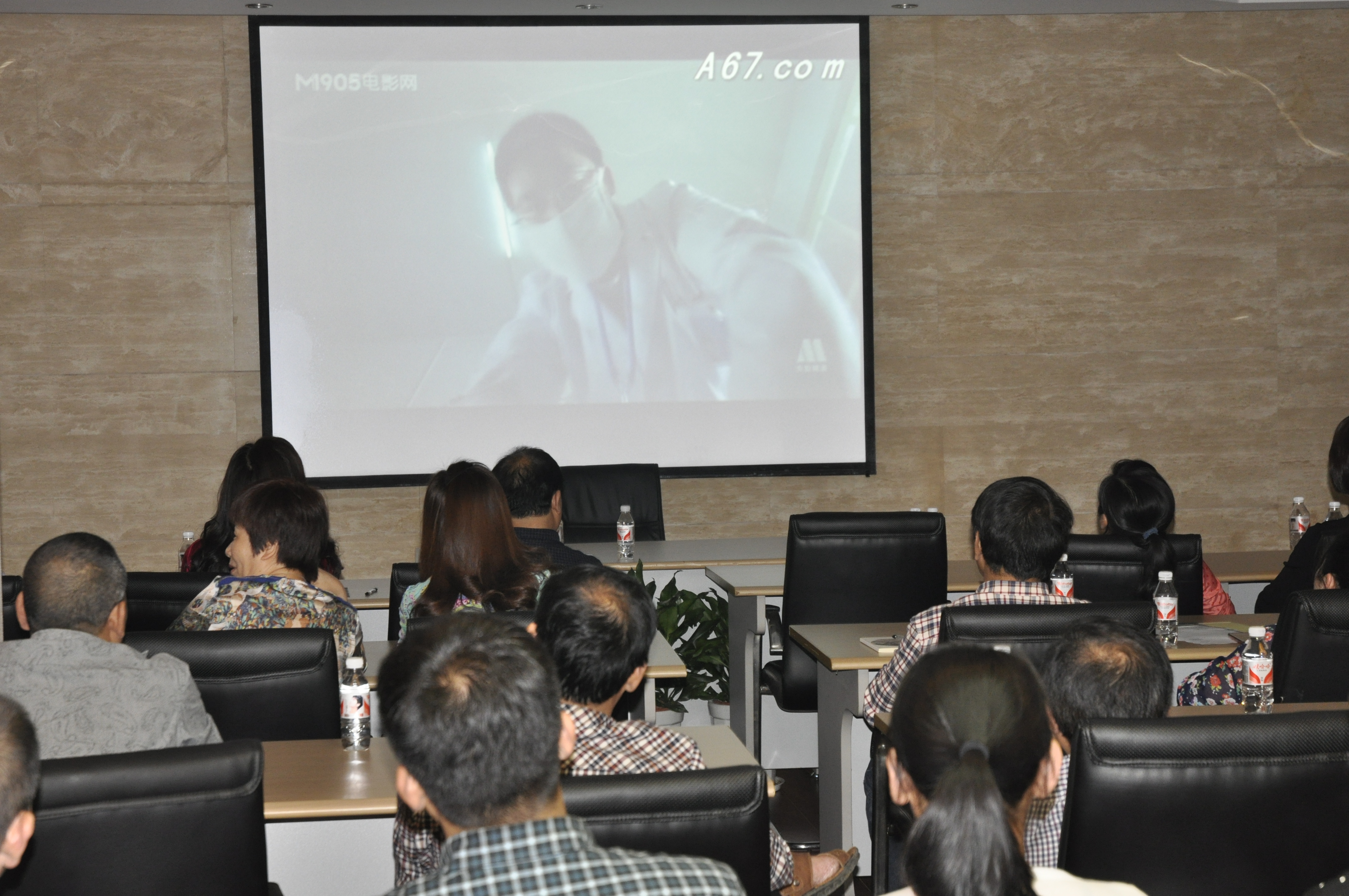 2014-5-8 党员学习 (3).JPG 2014-5-8 党员学习 (3).JPG