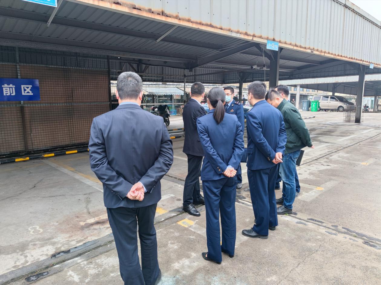 图片2.jpg 图片2.jpg