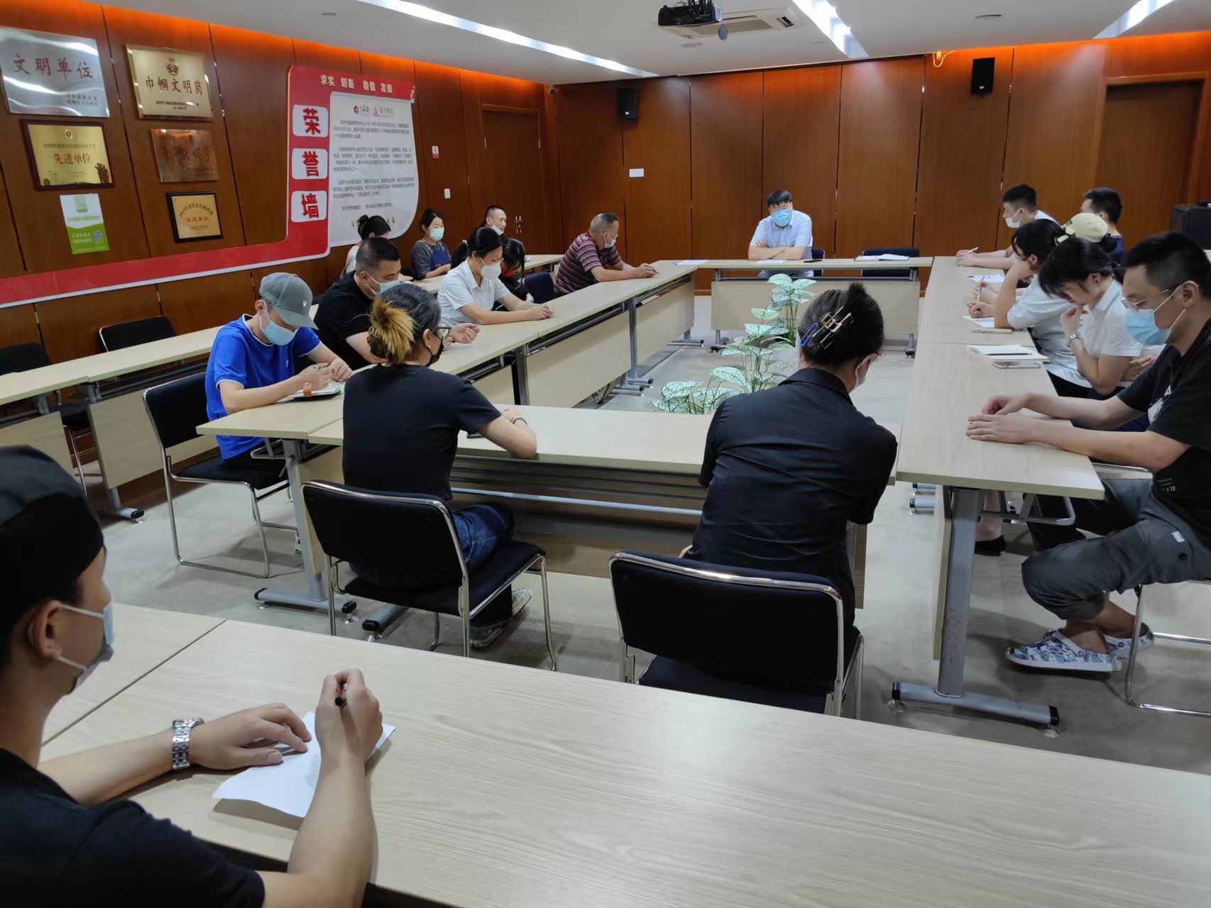 微信图片_20220801182328.jpg 微信图片_20220801182328.jpg